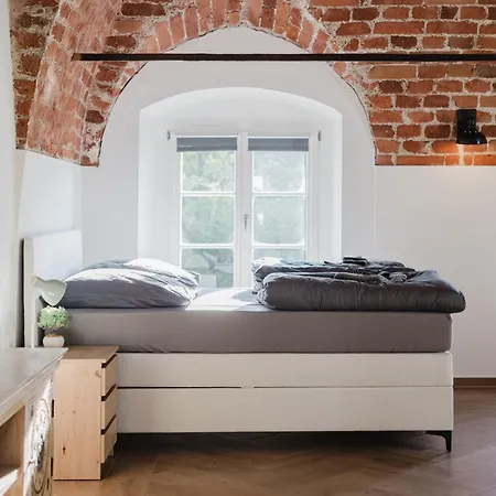 Ziegelloft - Altstadtnah Und Direkt An Der Ilz Apartmán *